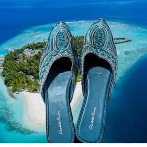 Charlotte Russe 9 turquoise beaded accent slides.